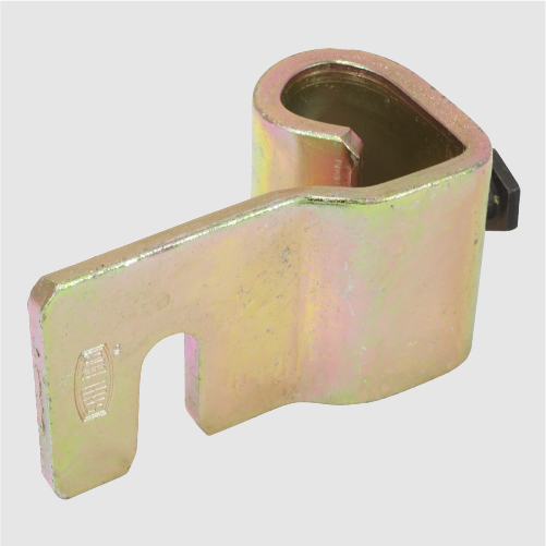 Steel Dog® corner clips provide a quick, low cost alternative to full height outside corners. The standard 90° corner clip replaces outside 1x1 corners. Corner clips are less expensive, more durable, and more universal than fixed corners.